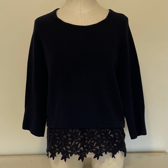 💙 J Crew size Small navy sweater 100% cotton, lace panel. Perfect condition Blue - Picture 3 of 8